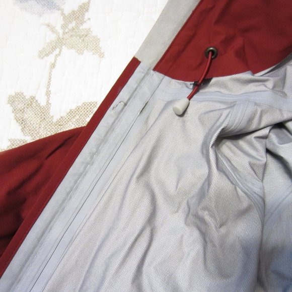 MEC 3Layer waterproof jacket small - Picture 4 of 6